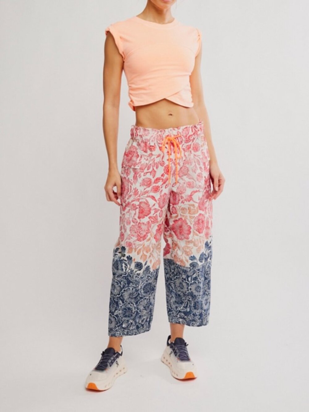 🆕 FP MOVEMENT Printed in the Wild Pant / Vintage Floral Combo